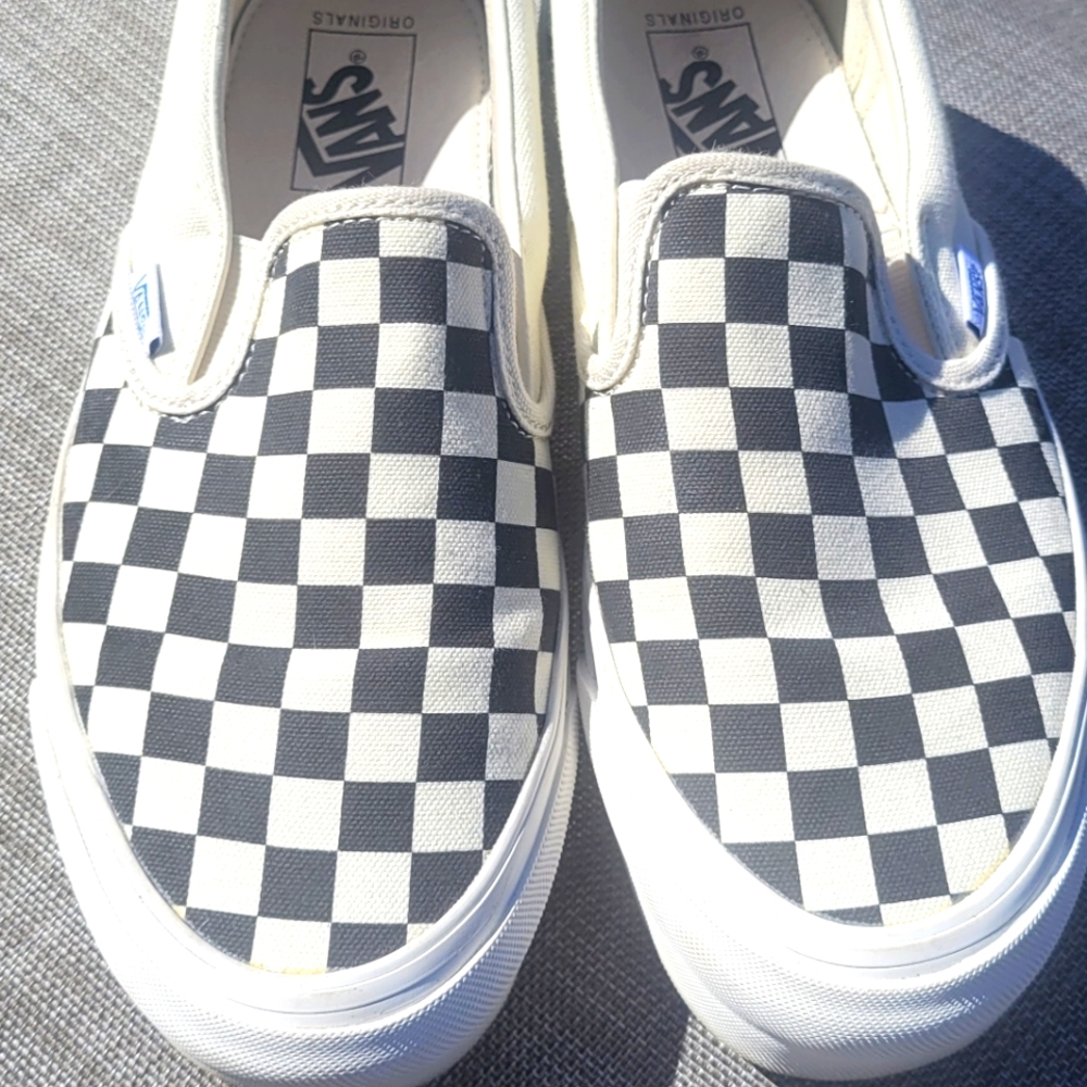 Vans Checkered Slip-ons
